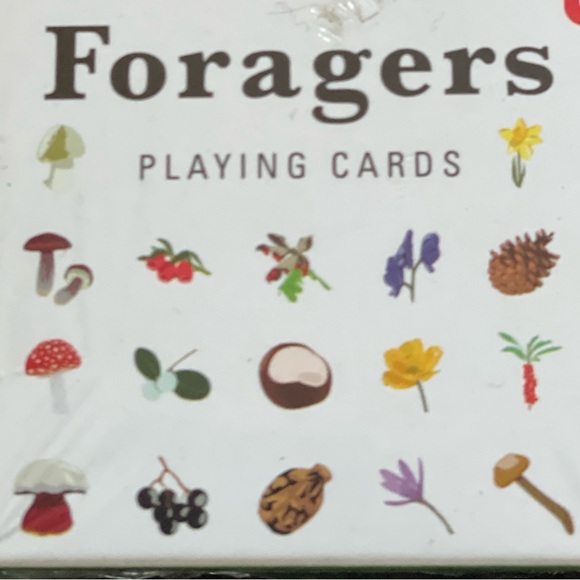 Foragers Playing Cards - Picture 9 of 11
